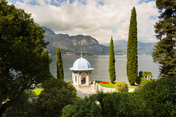 Fototapeta premium Tea house on the shore of Lake Como, Italy