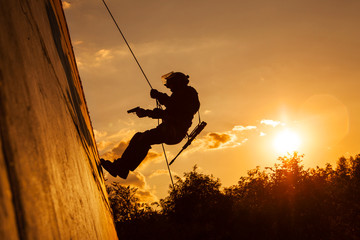 FRIES combat rappeling