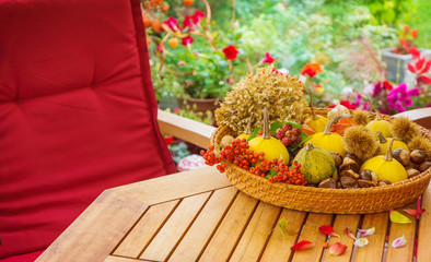 Terrasse im Herbst