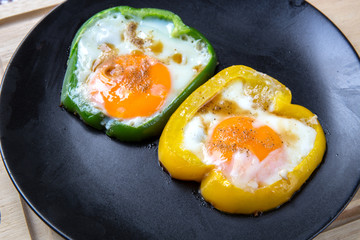 breakfast, fried egg in sweet pepper