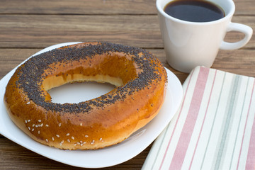 bagel with poppy seeds