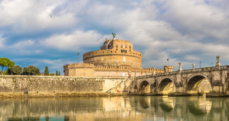 Sant Angelo Castle and Bridge in Rome, Italia.