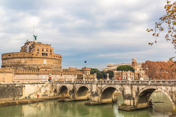 Fototapeta na wymiar Sant Angelo Castle and Bridge in Rome, Italia.