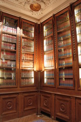 Bibliothèque de l'hôtel de Rochechouart à Paris
