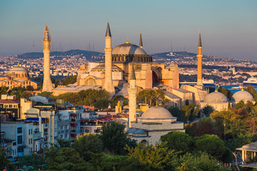 Fototapeta na wymiar Hagia Sophia, the monument most famous of Istanbul - Turkey