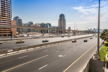 Fototapeta premium Dubai Sheikh Zayed Road