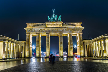 Fototapeta premium Brandenburg Gate in Berlin - Germany