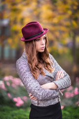 Young beautiful girl fashion shot / Autumn scene