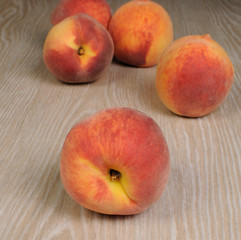 Fototapeta na wymiar Peaches on the table