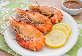 Grilled Shrimp and lemon on plate