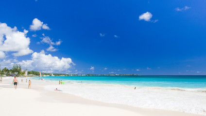 Fototapeta na wymiar Maxwell Beach, Barbados, Caribbean