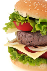 Gros plan sur un hamburger
