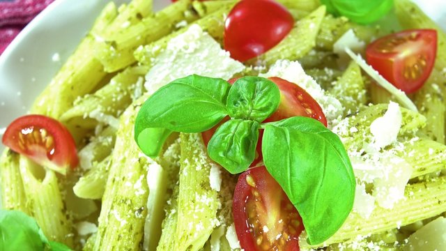 Penne with Pesto (seamless loopable)