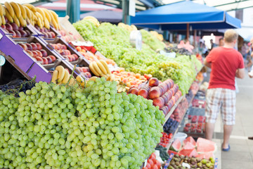 grape market