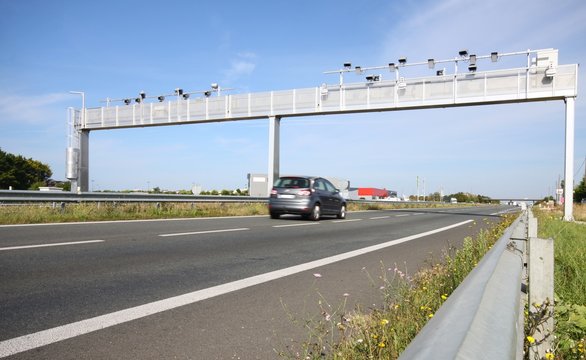 portique, ecotaxe, autoroute, taxe, p&eacute;age