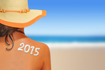 2015 written on woman's back