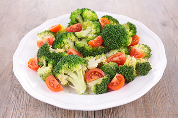 broccoli and tomato