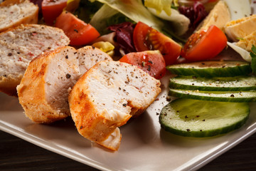 Roast chicken fillet and vegetables