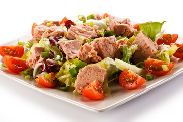 Tuna and vegetable salad
