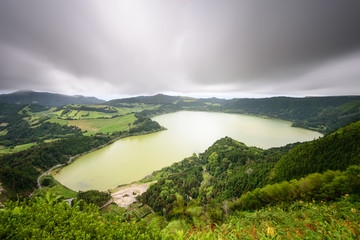 Fototapeta premium Vista panoramica da Lagoa das Furnas