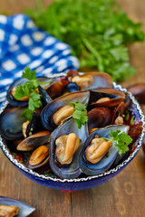 Cooked mussel with herbs and wine