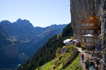 Fototapeta na wymiar Berggasthaus Aescher - Alpstein - Alpen