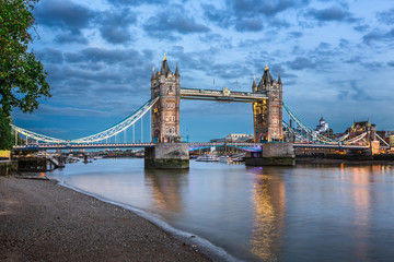 Fototapeta na wymiar Thames River and Tower Bridge at the Evening, London, United Kin