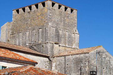 église Saint Pierre de Mornac-sur-Seudre