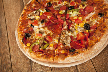 Delicious Italian supreme Pizza