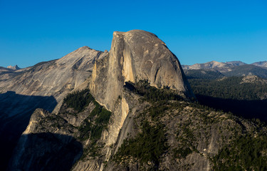 Fototapeta na wymiar Half Dome Yosemite