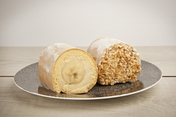 Banana roll cake with nuts