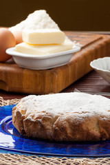 Torta casalinga di pastafrolla farcita con marmellata