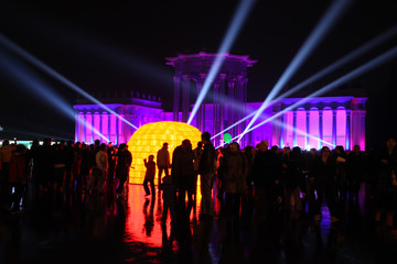 Show Circle Of Light in Moscow