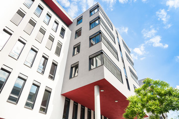 modernes Haus  - Gebäude in Frankfurt