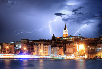 Fototapeta na wymiar Istanbul, Turkey with storm