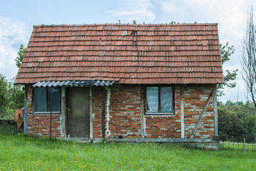 Fototapeta na wymiar Old brick barn