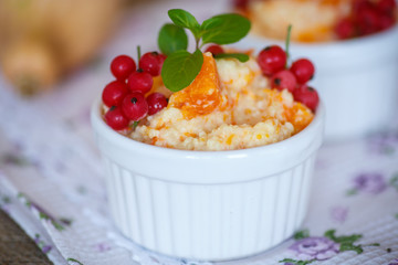 sweet pumpkin porridge with berries