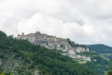 Fototapeta na wymiar Monteleone di Spoleto (Perugia)