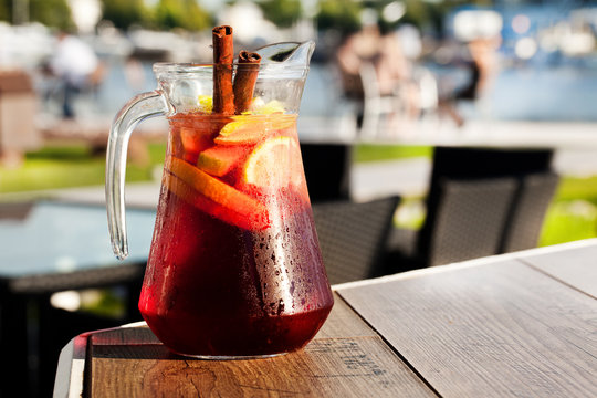 sangria with red wine