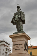 Fototapeta na wymiar Vittorio Emanuele II monument, Pisa