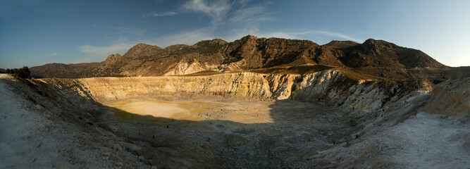 Panorama 180 ° Vulkan Nisyros, Griechenland © mueschen100