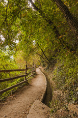 Obraz premium Algund, Algunder Waalweg, Südtirol, Vinschgau, Italien