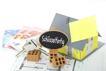 Schlüsselfertiges Bauen Haus mit Plan und Ziegelsteinen