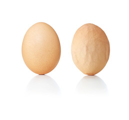 Concept eggs, smooth and wrinkled