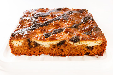 cake with poppy seeds
