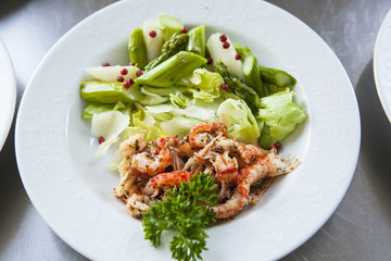 Salat Teller Vorspeise meeresfrüchte Flusskrebs
