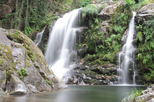Cascada erde