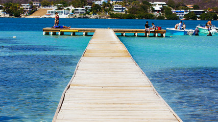 Embarcadero en la Playa de Guilligan, Puerto Rico.