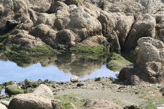Algarrobo beach - Rock formations