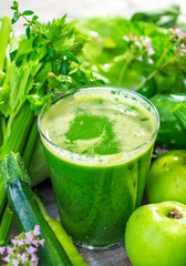 Healthy green juice